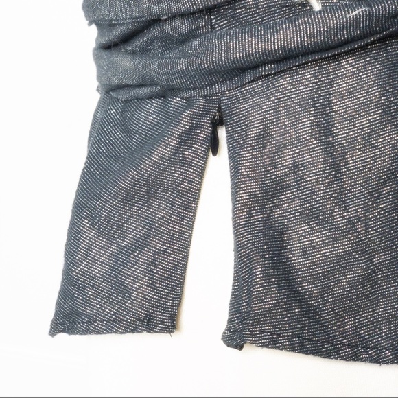 Rampage | Black Metallic Top - Picture 4 of 6